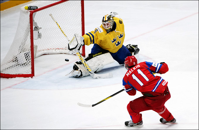 Ставки на хоккей: Россия-Швеция и букмекеры принимают ставки на погоду